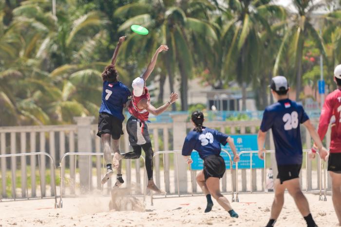 点燃活力三亚的海滨热潮：2025世界沙滩飞盘精英