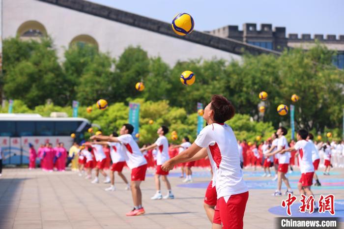 全国健身气功助力乡村振兴志愿服务活动在天津