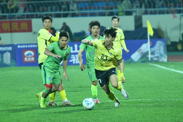 泰安队2-0力克呼和浩特队 获得CMG群众足球邀请赛