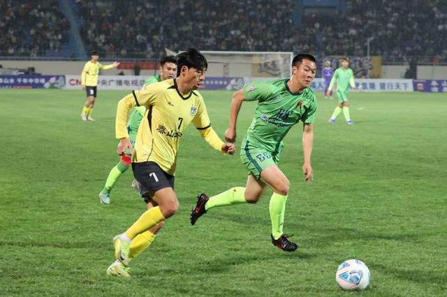 泰安队2-0力克呼和浩特队 获得CMG群众足球邀请赛